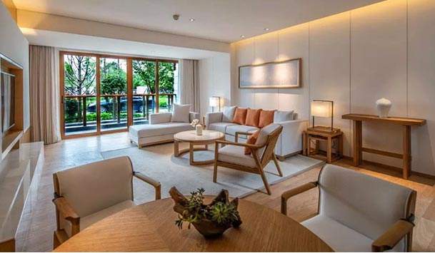 云南旅游攻略6天5晚多少钱 ,云南旅游攻略 云南旅游攻略必去景点顺序,云南旅游攻略6天5晚跟团