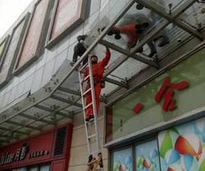 宿遷金鷹2批次幕墻玻璃更換
