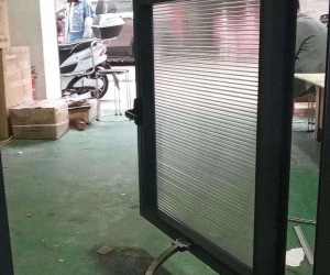 維修改造電動(dòng)開窗、電動(dòng)百葉、電動(dòng)窗簾
